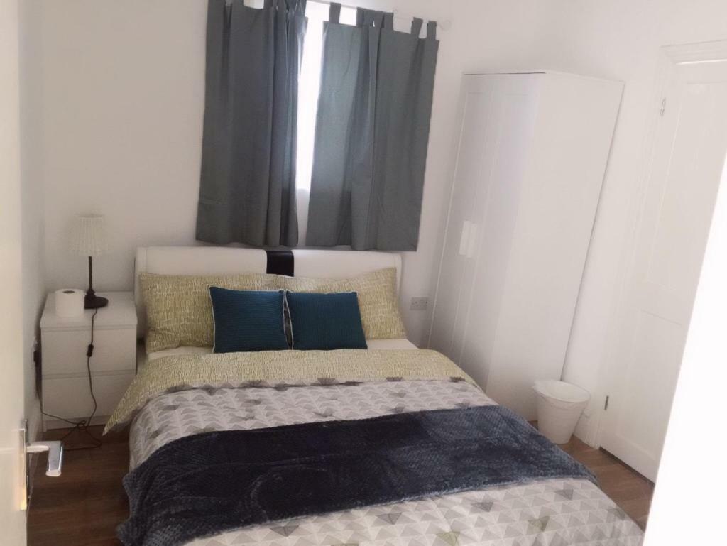 Abbey Wood Station Five Bedroom Self Contained House Экстерьер фото