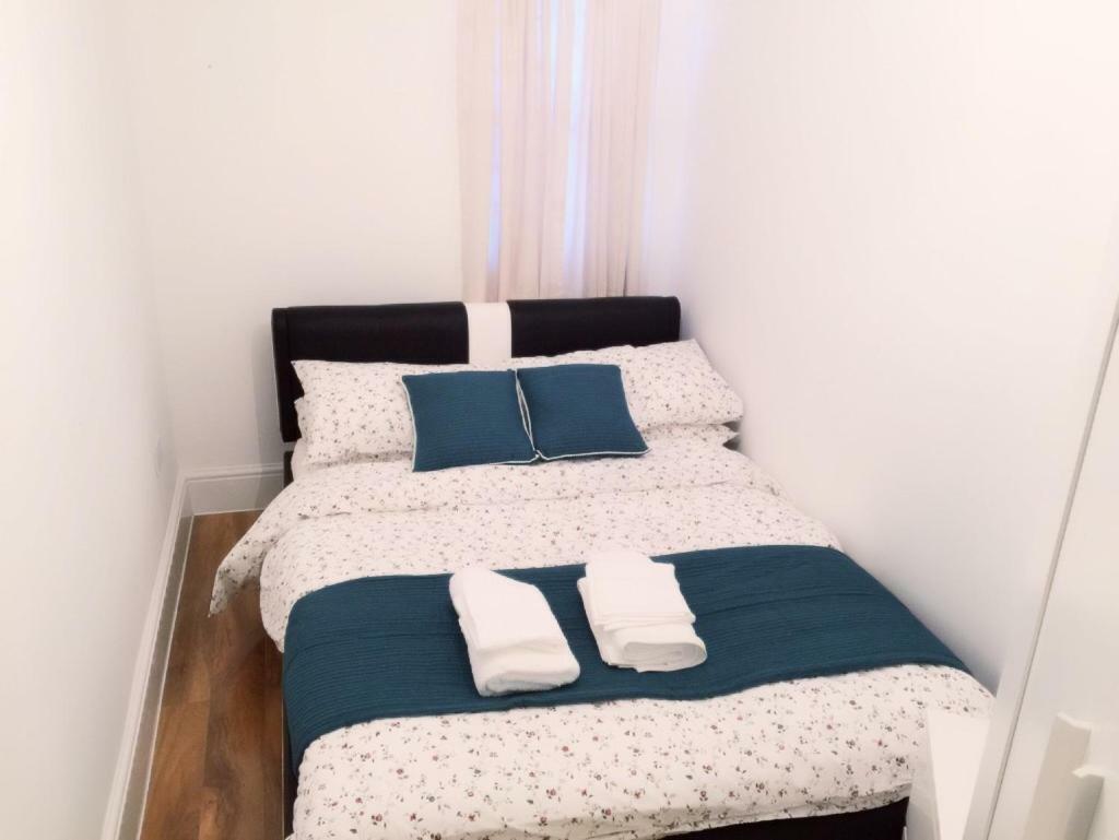Abbey Wood Station Five Bedroom Self Contained House Экстерьер фото