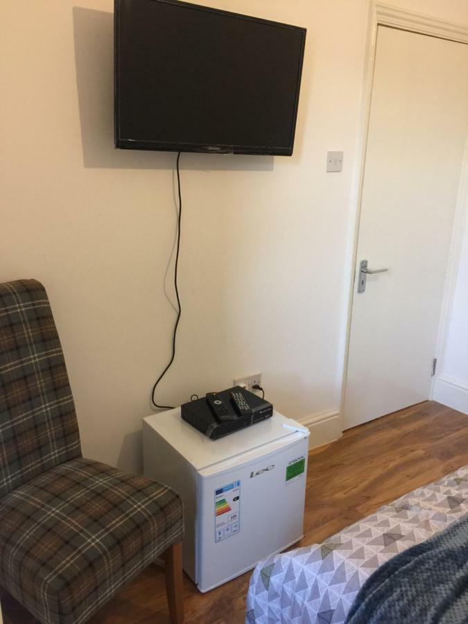 Abbey Wood Station Five Bedroom Self Contained House Экстерьер фото