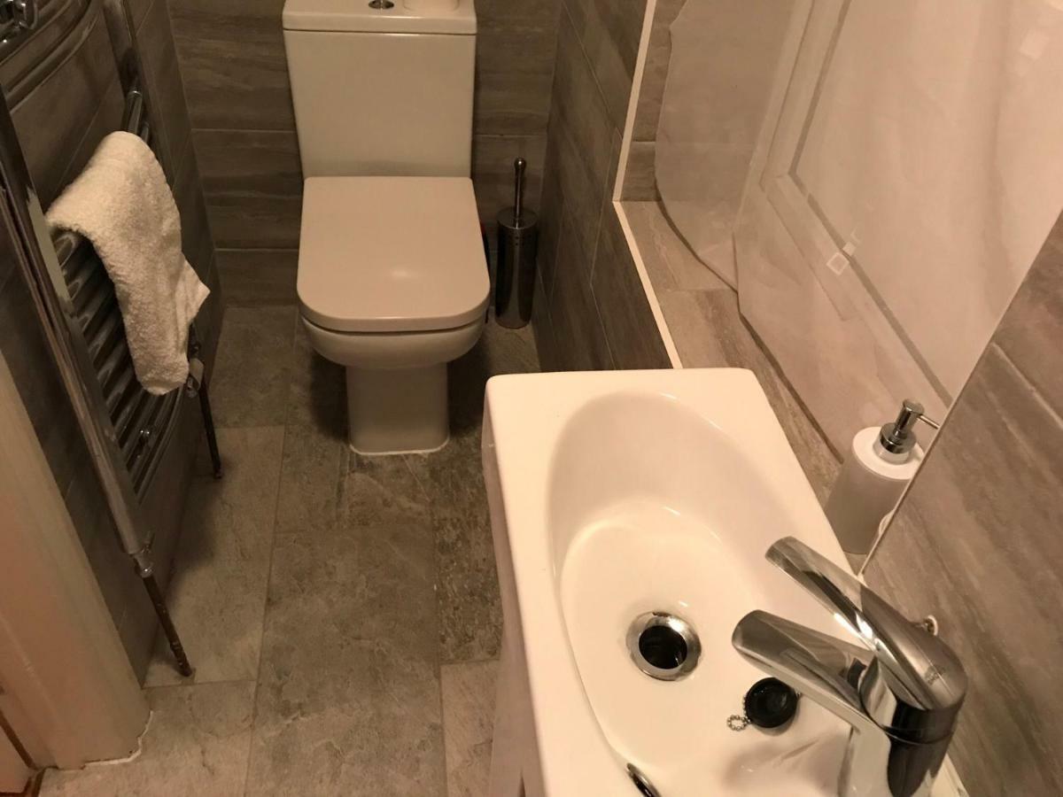 Abbey Wood Station Five Bedroom Self Contained House Экстерьер фото