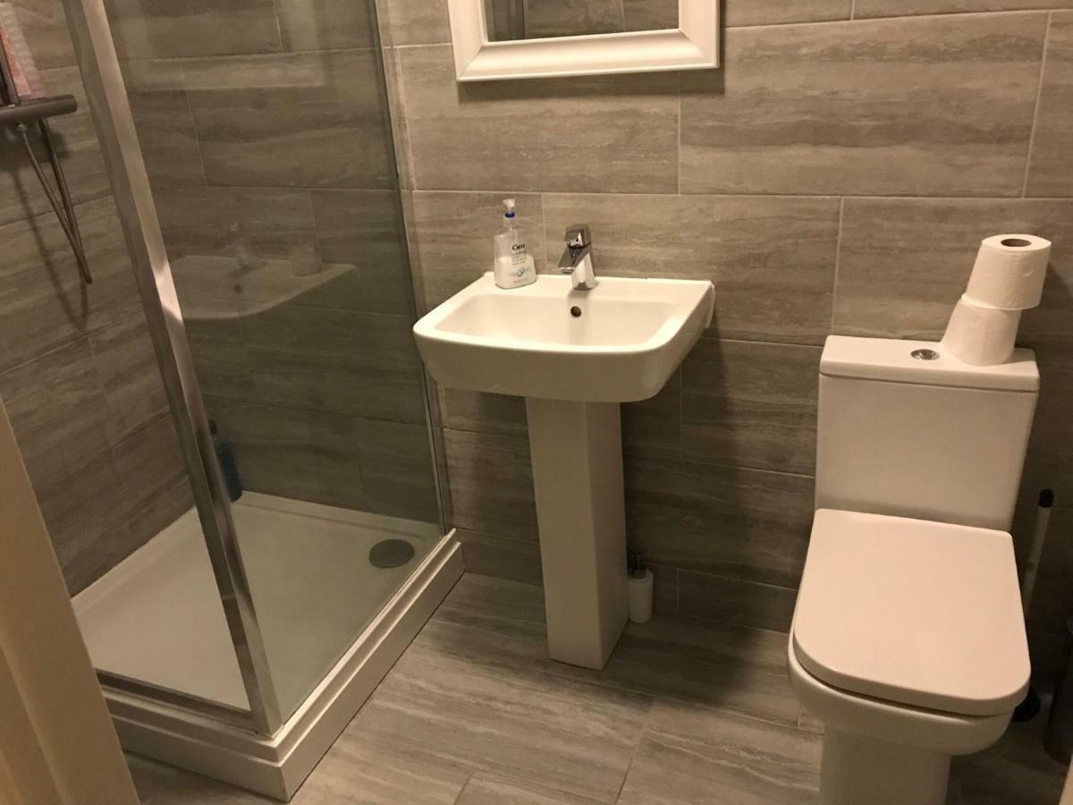 Abbey Wood Station Five Bedroom Self Contained House Экстерьер фото