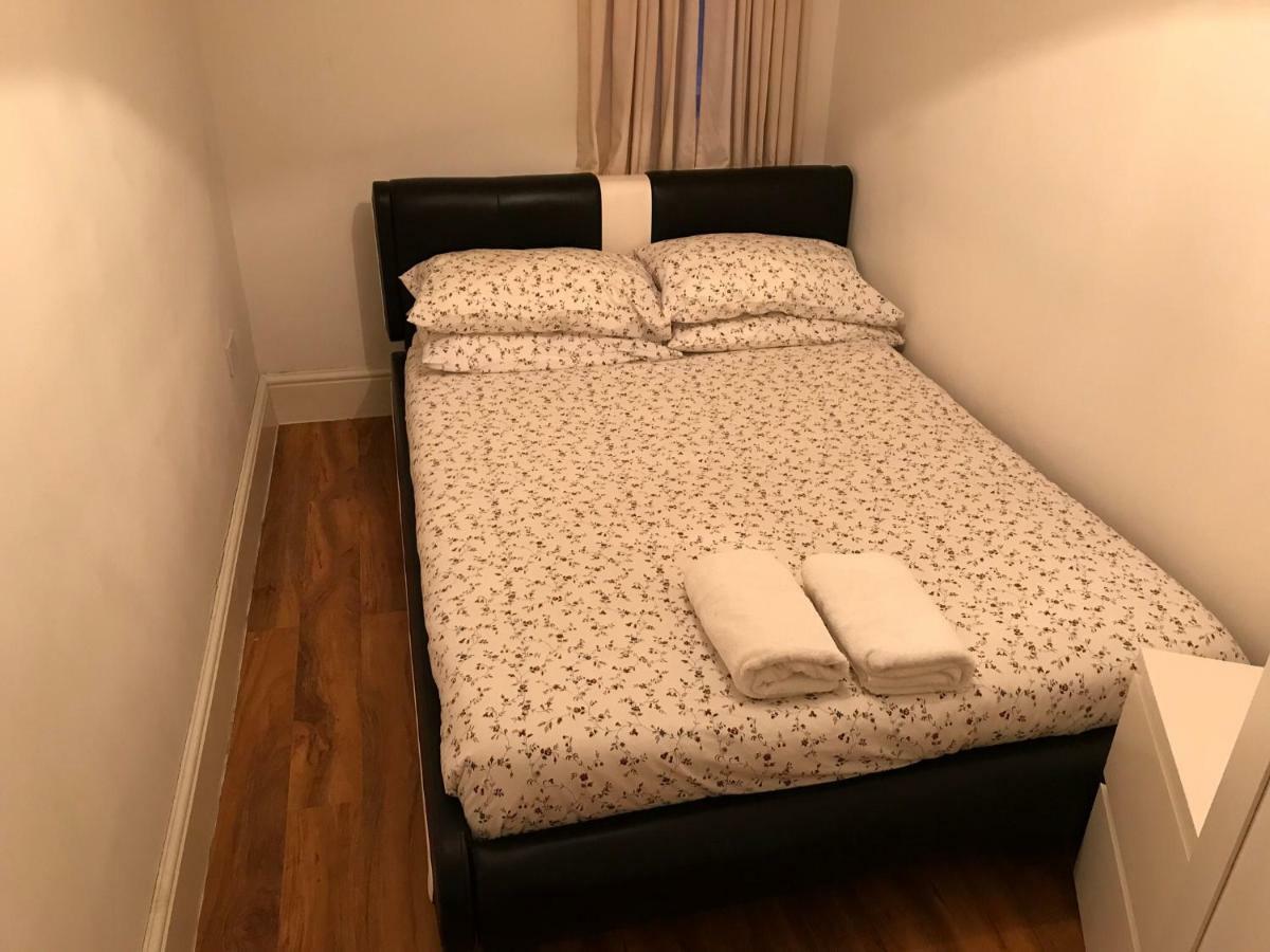 Abbey Wood Station Five Bedroom Self Contained House Экстерьер фото